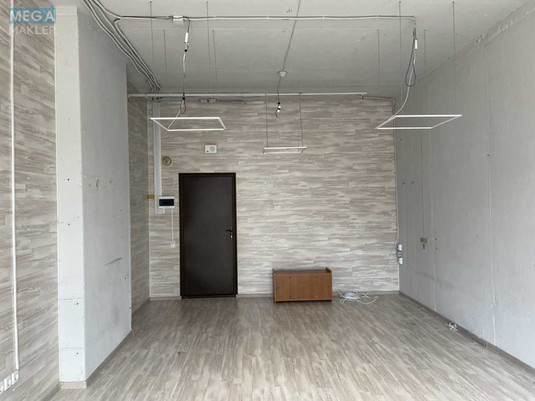 Оренда окремої будівлі/побудови, 37&nbsp;кв.м, <a class="location-link" href="/kiev/" title="Недвижимость Київ">Київ</a>, <a class="location-link" href="/kiev/dneprovskij/" title="Недвижимость Дніпровський район">Дніпровський р-н</a>, Запорожця вул., 26а (изображение 2)