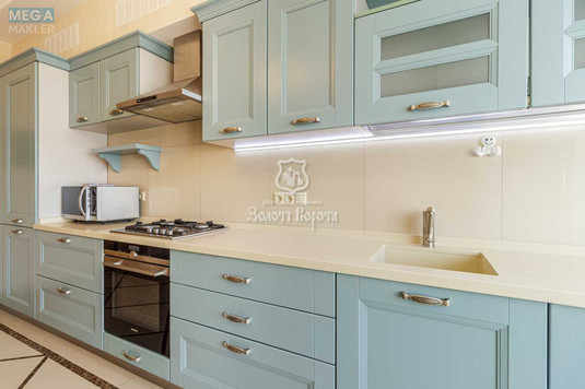 Продаж 3 кімнатної квартири (105/72/15,4), 3 пов. 5 пов. будинку, <a class="location-link" href="/kiev/" title="Недвижимость Київ">Київ</a>, <a class="location-link" href="/kiev/solomenskij/" title="Недвижимость Солом'янський район">Солом'янський р-н</a>, Патріотів вул., 74 (изображение 2)