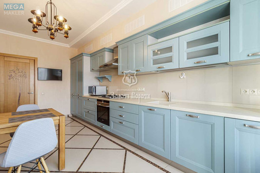 Продаж 3 кімнатної квартири (105/72/15,4), 3 пов. 5 пов. будинку, <a class="location-link" href="/kiev/" title="Недвижимость Київ">Київ</a>, <a class="location-link" href="/kiev/solomenskij/" title="Недвижимость Солом'янський район">Солом'янський р-н</a>, Патріотів вул., 74 (изображение 3)