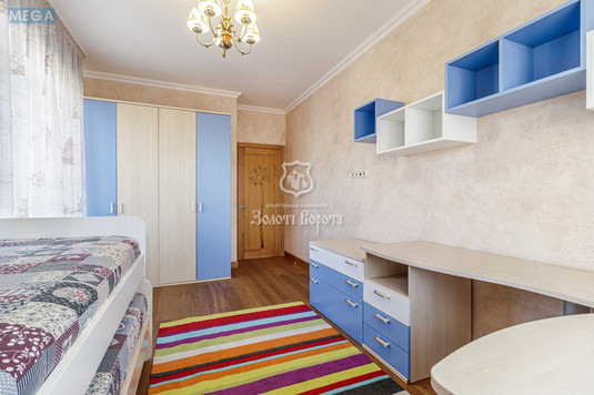 Продаж 3 кімнатної квартири (105/72/15,4), 3 пов. 5 пов. будинку, <a class="location-link" href="/kiev/" title="Недвижимость Київ">Київ</a>, <a class="location-link" href="/kiev/solomenskij/" title="Недвижимость Солом'янський район">Солом'янський р-н</a>, Патріотів вул., 74 (изображение 15)