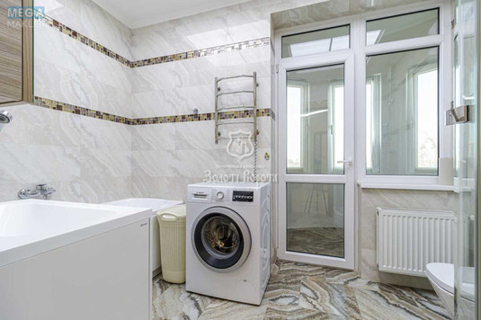 Продаж 3 кімнатної квартири (105/72/15,4), 3 пов. 5 пов. будинку, <a class="location-link" href="/kiev/" title="Недвижимость Київ">Київ</a>, <a class="location-link" href="/kiev/solomenskij/" title="Недвижимость Солом'янський район">Солом'янський р-н</a>, Патріотів вул., 74 (изображение 16)