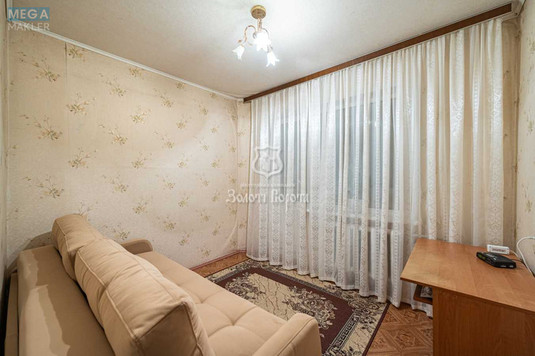 Продаж 3 кімнатної квартири (70,1/38,4/9,4), 7 пов. 9 пов. будинку, <a class="location-link" href="/kiev/" title="Недвижимость Київ">Київ</a>, <a class="location-link" href="/kiev/podolskij/" title="Недвижимость Подільський район">Подільський р-н</a>, Світлицького вул., 28 (изображение 5)