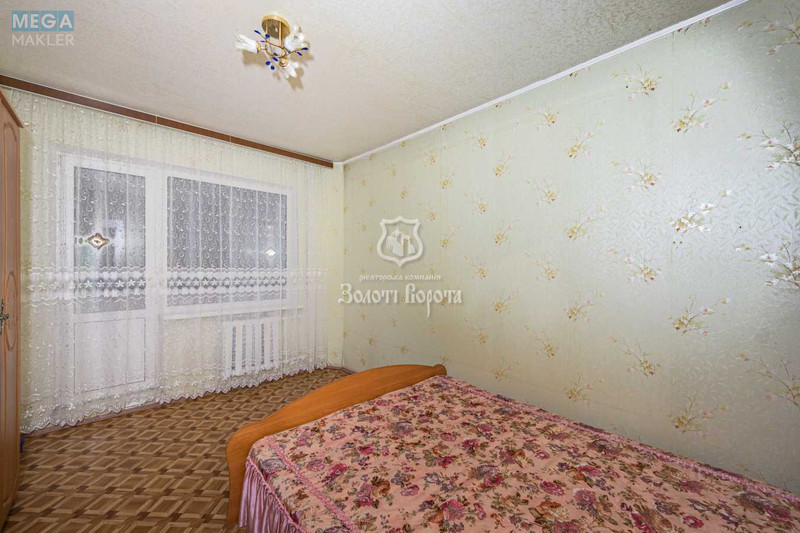 Продаж 3 кімнатної квартири (70,1/38,4/9,4), 7 пов. 9 пов. будинку, <a class="location-link" href="/kiev/" title="Недвижимость Київ">Київ</a>, <a class="location-link" href="/kiev/podolskij/" title="Недвижимость Подільський район">Подільський р-н</a>, Світлицького вул., 28 (изображение 9)