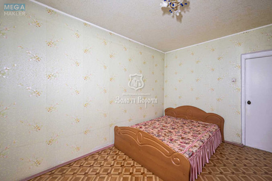 Продаж 3 кімнатної квартири (70,1/38,4/9,4), 7 пов. 9 пов. будинку, <a class="location-link" href="/kiev/" title="Недвижимость Київ">Київ</a>, <a class="location-link" href="/kiev/podolskij/" title="Недвижимость Подільський район">Подільський р-н</a>, Світлицького вул., 28 (изображение 10)