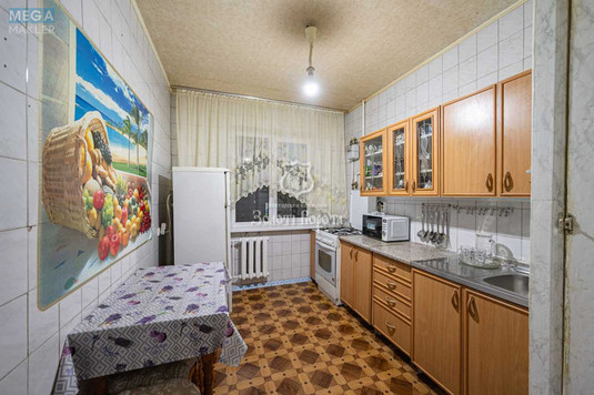 Продаж 3 кімнатної квартири (70,1/38,4/9,4), 7 пов. 9 пов. будинку, <a class="location-link" href="/kiev/" title="Недвижимость Київ">Київ</a>, <a class="location-link" href="/kiev/podolskij/" title="Недвижимость Подільський район">Подільський р-н</a>, Світлицького вул., 28 (изображение 14)