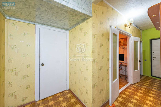 Продаж 3 кімнатної квартири (70,1/38,4/9,4), 7 пов. 9 пов. будинку, <a class="location-link" href="/kiev/" title="Недвижимость Київ">Київ</a>, <a class="location-link" href="/kiev/podolskij/" title="Недвижимость Подільський район">Подільський р-н</a>, Світлицького вул., 28 (изображение 24)