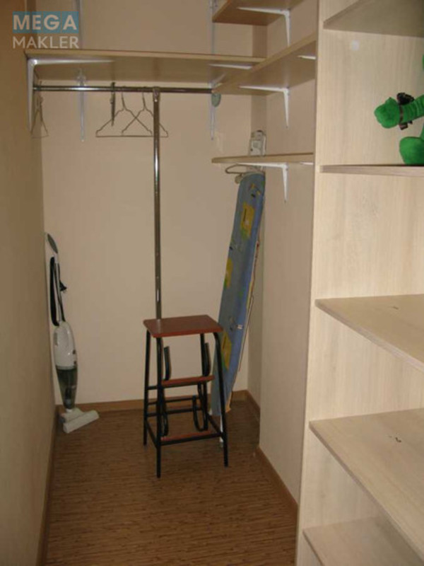 Оренда 1 кімнатної квартири, <a class="location-link" href="/kiev/" title="Недвижимость Київ">Київ</a>, <a class="location-link" href="/kiev/darnickij/" title="Недвижимость Дарницький район">Дарницький р-н</a>, Елизаветы Чавдар ул. (изображение 13)