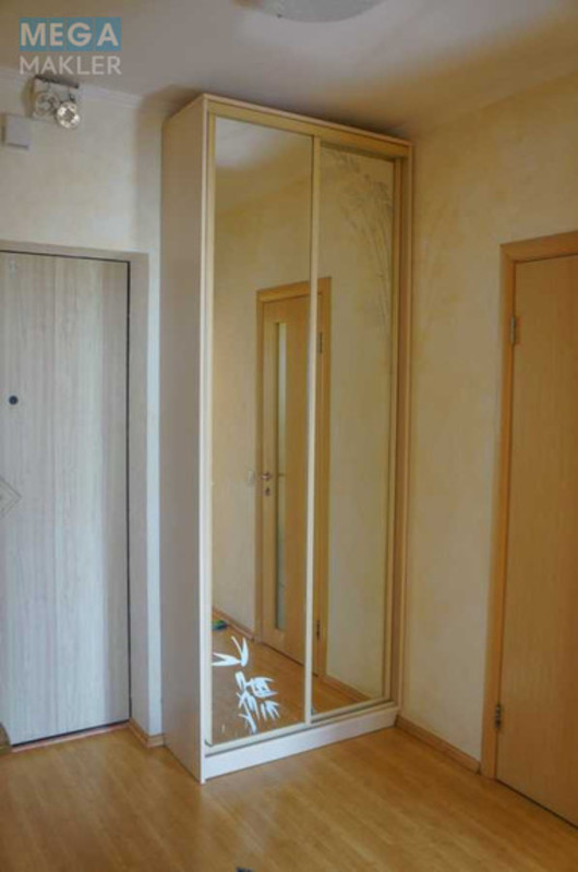 Оренда 1 кімнатної квартири, <a class="location-link" href="/kiev/" title="Недвижимость Київ">Київ</a>, <a class="location-link" href="/kiev/darnickij/" title="Недвижимость Дарницький район">Дарницький р-н</a>, Елизаветы Чавдар ул. (изображение 14)