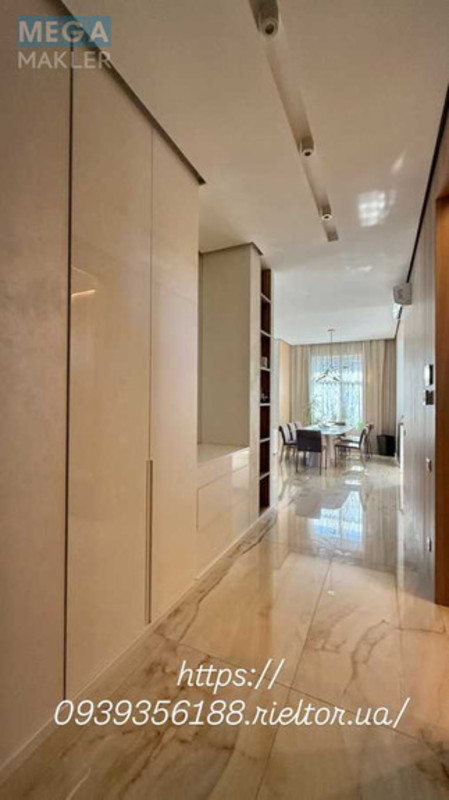 Продаж дома, 1&nbsp; поверх, 180&nbsp;кв.м, 4&nbsp;кімнати, ділянка 12&nbsp;соток, <a class="location-link" href="/vishenki-selo-kv/" title="Недвижимость Вишеньки">Вишеньки</a>, Вишиньковська (изображение 8)