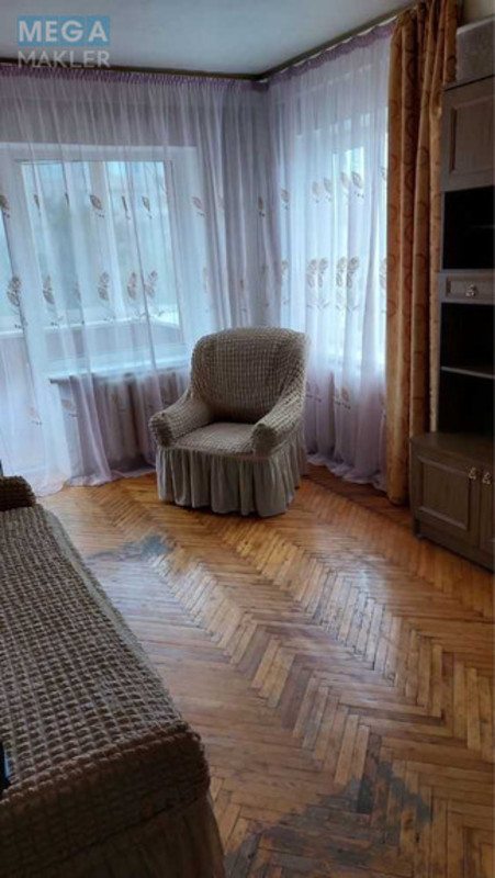 Продаж 2 кімнатної квартири (50/?/7), 5 пов. 5 пов. будинку, <a class="location-link" href="/kiev/" title="Недвижимость Київ">Київ</a>, <a class="location-link" href="/kiev/dneprovskij/" title="Недвижимость Дніпровський район">Дніпровський р-н</a>, Валентина Серова ул. (изображение 2)