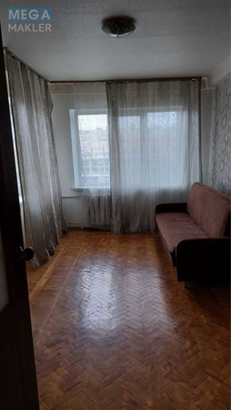 Продаж 2 кімнатної квартири (50/?/7), 5 пов. 5 пов. будинку, <a class="location-link" href="/kiev/" title="Недвижимость Київ">Київ</a>, <a class="location-link" href="/kiev/dneprovskij/" title="Недвижимость Дніпровський район">Дніпровський р-н</a>, Валентина Серова ул. (изображение 3)