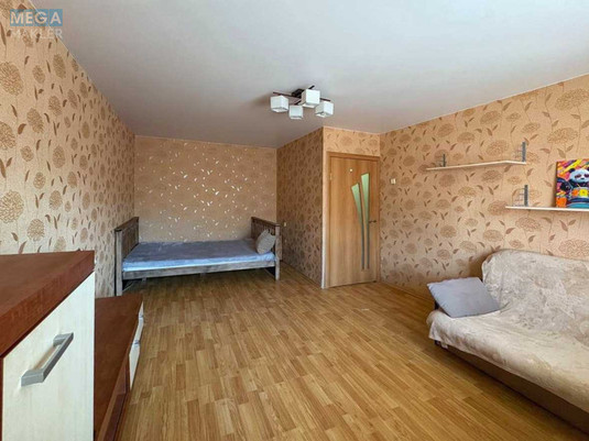 Продаж 1 кімнатної квартири (34/18/7), 3 пов. 9 пов. будинку, <a class="location-link" href="/kiev/" title="Недвижимость Київ">Київ</a>, <a class="location-link" href="/kiev/podolskij/" title="Недвижимость Подільський район">Подільський р-н</a>, Європейського Союзу просп., 64Б (изображение 4)