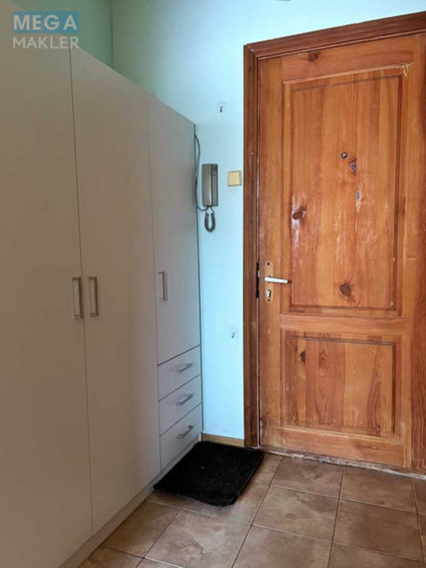 Продаж 1 кімнатної квартири (34/18/7), 3 пов. 9 пов. будинку, <a class="location-link" href="/kiev/" title="Недвижимость Київ">Київ</a>, <a class="location-link" href="/kiev/podolskij/" title="Недвижимость Подільський район">Подільський р-н</a>, Європейського Союзу просп., 64Б (изображение 6)