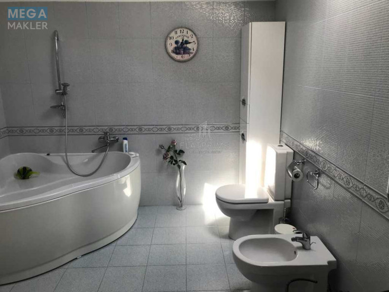 Продаж дома, 2&nbsp;поверху, 265,40&nbsp;кв.м, 5&nbsp;кімнат, ділянка 7,60&nbsp;соток, <a class="location-link" href="/petropavlovskaya-borshagovka/" title="Недвижимость Петропавлівська Борщагівка">Петропавлівська Борщагівка</a>, Лісова (изображение 20)