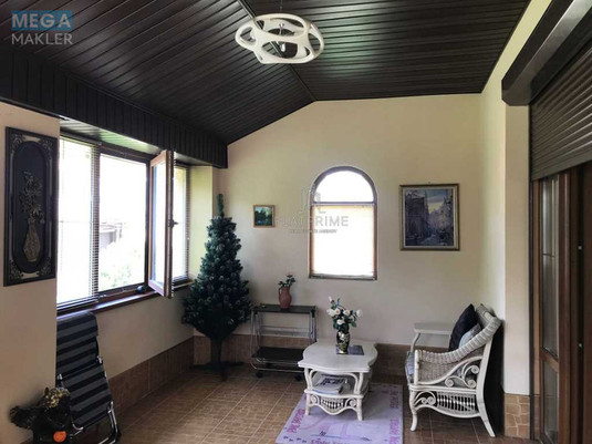 Продаж дома, 2&nbsp;поверху, 265,40&nbsp;кв.м, 5&nbsp;кімнат, ділянка 7,60&nbsp;соток, <a class="location-link" href="/petropavlovskaya-borshagovka/" title="Недвижимость Петропавлівська Борщагівка">Петропавлівська Борщагівка</a>, Лісова (изображение 22)