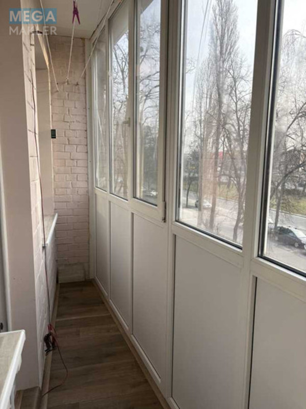 Оренда 1 кімнатної квартири, <a class="location-link" href="/kiev/" title="Недвижимость Київ">Київ</a>, <a class="location-link" href="/kiev/svyatoshinskij/" title="Недвижимость Святошинський район">Святошинський р-н</a>, Зодчих вул., 64 (изображение 11)