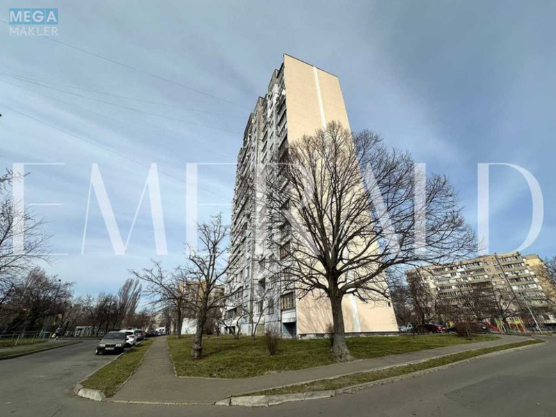 Продаж 3 кімнатної квартири (84,1/44/8,3), 16 пов. 16 пов. будинку, <a class="location-link" href="/kiev/" title="Недвижимость Київ">Київ</a>, <a class="location-link" href="/kiev/desnyanskij/" title="Недвижимость Деснянський район">Деснянський р-н</a>, Николая Закревского ул., 33 (изображение 4)