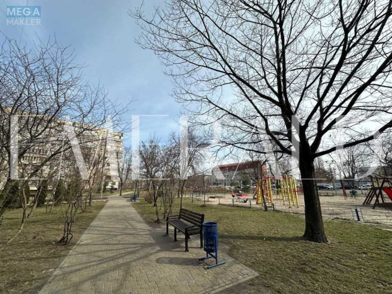 Продаж 3 кімнатної квартири (84,1/44/8,3), 16 пов. 16 пов. будинку, <a class="location-link" href="/kiev/" title="Недвижимость Київ">Київ</a>, <a class="location-link" href="/kiev/desnyanskij/" title="Недвижимость Деснянський район">Деснянський р-н</a>, Николая Закревского ул., 33 (изображение 5)