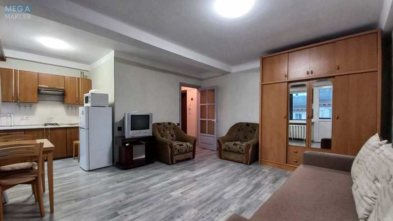 Оренда 1 кімнатної квартири, <a class="location-link" href="/kiev/" title="Недвижимость Київ">Київ</a>, <a class="location-link" href="/kiev/pecherskij/" title="Недвижимость Печерський район">Печерський р-н</a>, Большая Васильковская ул., 129 (изображение 4)