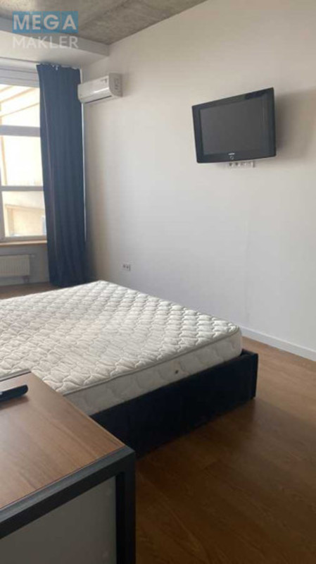 Продаж 2 кімнатної квартири (85/70/15), 23 пов. 24 пов. будинку, <a class="location-link" href="/kiev/" title="Недвижимость Київ">Київ</a>, <a class="location-link" href="/kiev/shevchenkovskij/" title="Недвижимость Шевченківський район">Шевченківський р-н</a>, Парково-Сирецька вул., 4В (изображение 10)