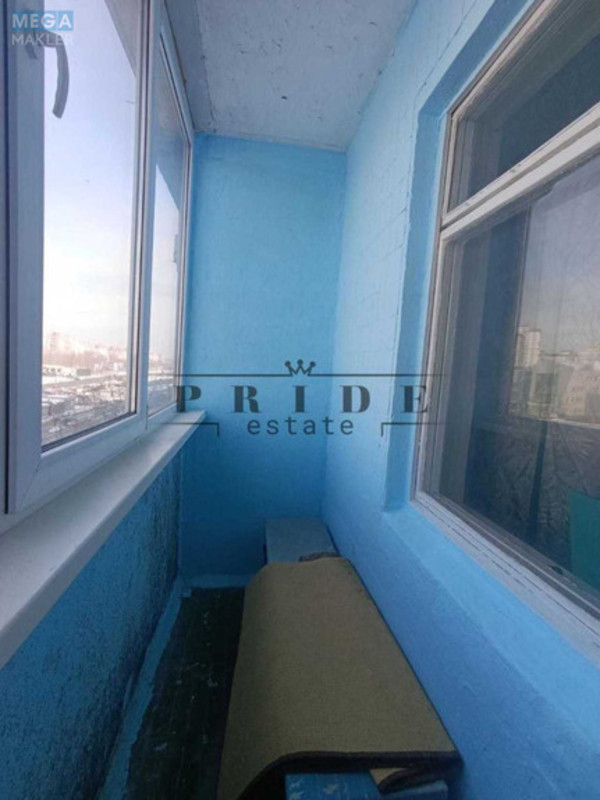 Продаж 3 кімнатної квартири (70/?/8), 6 пов. 9 пов. будинку, <a class="location-link" href="/kiev/" title="Недвижимость Київ">Київ</a>, <a class="location-link" href="/kiev/dneprovskij/" title="Недвижимость Дніпровський район">Дніпровський р-н</a>, Романа Шухевича просп., 8 (изображение 14)