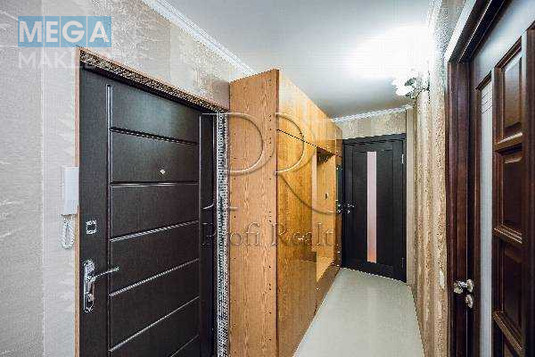 Продаж 2 кімнатної квартири (45/28/8), 8 пов. 16 пов. будинку, <a class="location-link" href="/kiev/" title="Недвижимость Київ">Київ</a>, <a class="location-link" href="/kiev/goloseevskij/" title="Недвижимость Голосіївський район">Голосіївський р-н</a>, Глушкова Академіка проспект, 18 (изображение 10)