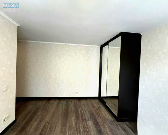 Продаж 2 кімнатної квартири (63/34/15), 7 пов. 10 пов. будинку, <a class="location-link" href="/sofievskaya-borshagovka/" title="Недвижимость Софіївська Борщагівка">Софіївська Борщагівка</a>, Яблунева, 13 (изображение 10)