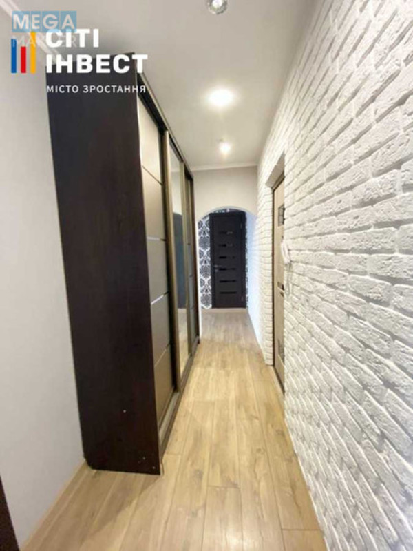 Продаж 2 кімнатної квартири (51/29/8), 7 пов. 16 пов. будинку, <a class="location-link" href="/kharkov/" title="Недвижимость Харків">Харків</a>, <a class="location-link" href="/kharkov/moskovskij/" title="Недвижимость Московський район">Московський р-н</a>, Гарібальді, 12 (изображение 4)