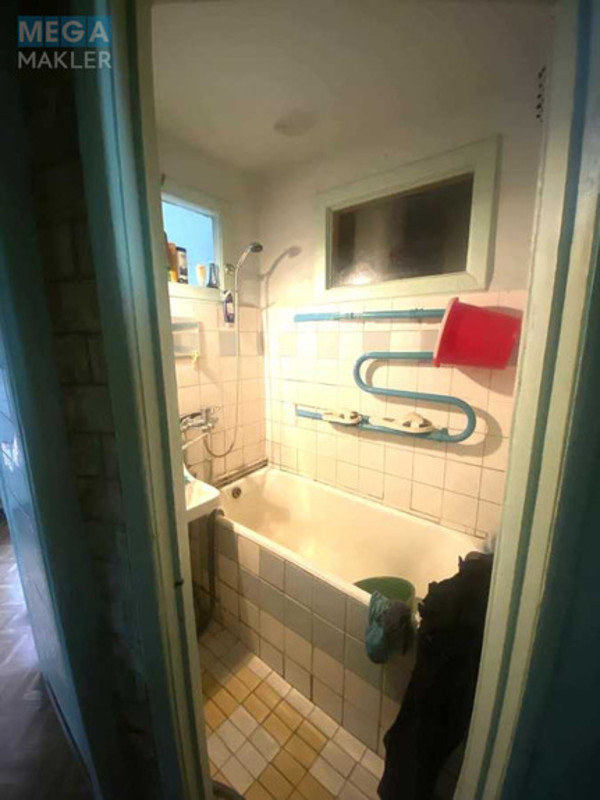 Продаж 2 кімнатної квартири (44/28/6), 3 пов. 9 пов. будинку, <a class="location-link" href="/kiev/" title="Недвижимость Київ">Київ</a>, <a class="location-link" href="/kiev/shevchenkovskij/" title="Недвижимость Шевченківський район">Шевченківський р-н</a>, Дегтяревская ул., 58 (изображение 8)