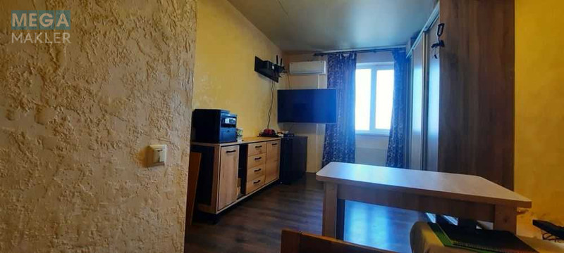 Продаж 1 кімнатної квартири (40/?/8), 8 пов. 10 пов. будинку, <a class="location-link" href="/sofievskaya-borshagovka/" title="Недвижимость Софіївська Борщагівка">Софіївська Борщагівка</a>, Івана Франка, 6 (изображение 3)