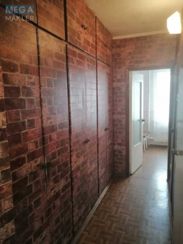 Оренда 1 кімнатної квартири, <a class="location-link" href="/kiev/" title="Недвижимость Київ">Київ</a>, <a class="location-link" href="/kiev/darnickij/" title="Недвижимость Дарницький район">Дарницький р-н</a>, Ревуцкого ул., 11а (изображение 4)