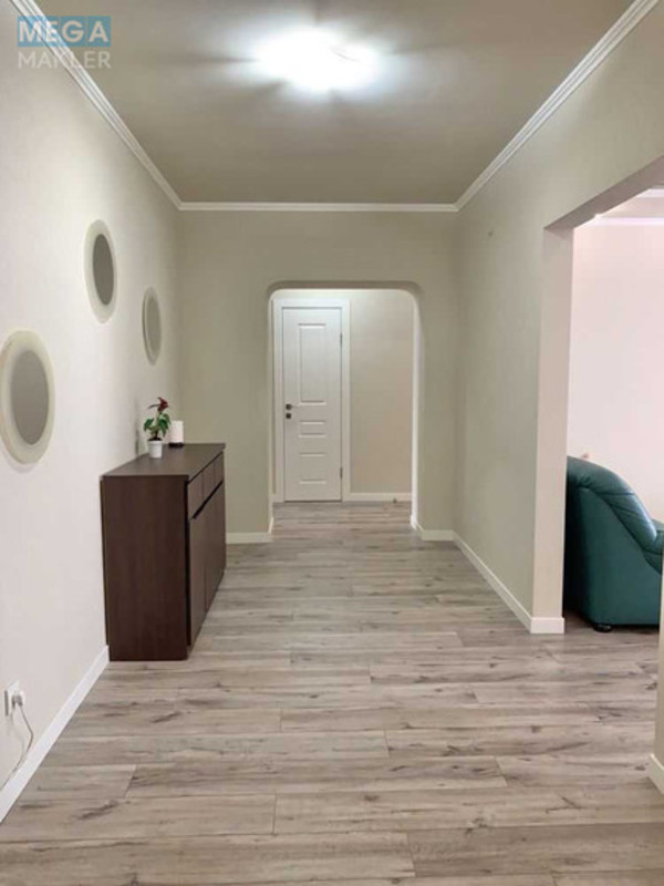 Оренда 3 кімнатної квартири, <a class="location-link" href="/kiev/" title="Недвижимость Київ">Київ</a>, <a class="location-link" href="/kiev/goloseevskij/" title="Недвижимость Голосіївський район">Голосіївський р-н</a>, Михайла Ломоносова вул., 58 (изображение 10)