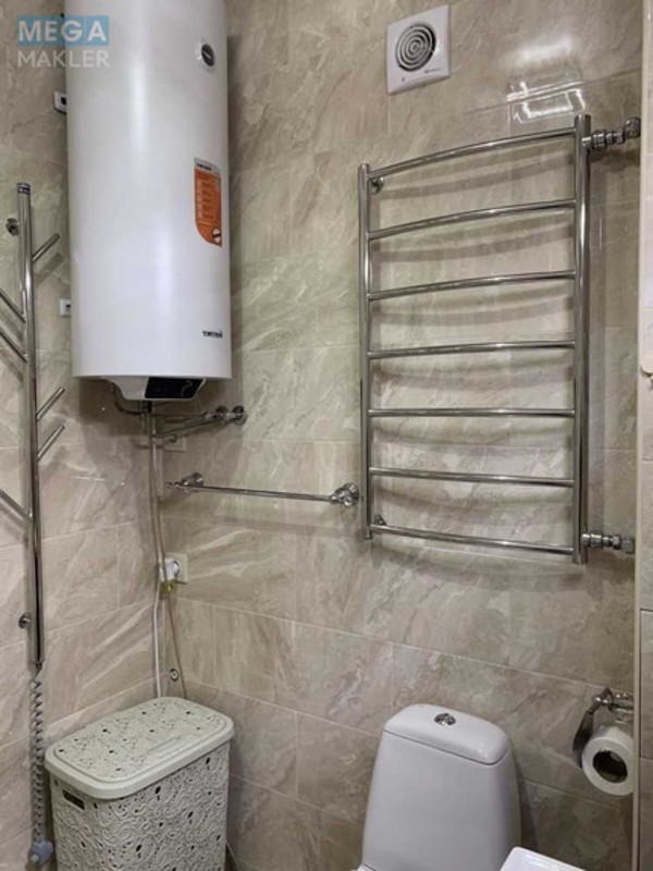 Оренда 3 кімнатної квартири, <a class="location-link" href="/kiev/" title="Недвижимость Київ">Київ</a>, <a class="location-link" href="/kiev/goloseevskij/" title="Недвижимость Голосіївський район">Голосіївський р-н</a>, Михайла Ломоносова вул., 58 (изображение 12)