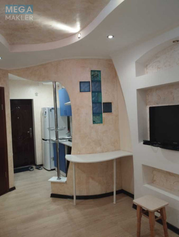 Оренда 1 кімнатної квартири, <a class="location-link" href="/odessa/" title="Недвижимость Одеса">Одеса</a>, <a class="location-link" href="/odessa/primorskij/" title="Недвижимость Приморський район">Приморський р-н</a>, Дерибасовская, 9 (изображение 2)