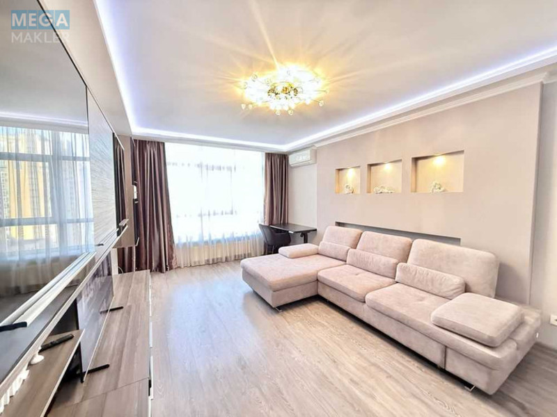 Продаж 2 кімнатної квартири (87,9/37/15,5), 16 пов. 25 пов. будинку, <a class="location-link" href="/kiev/" title="Недвижимость Київ">Київ</a>, <a class="location-link" href="/kiev/solomenskij/" title="Недвижимость Солом'янський район">Солом'янський р-н</a>, Лобановского просп., 4г (изображение 4)