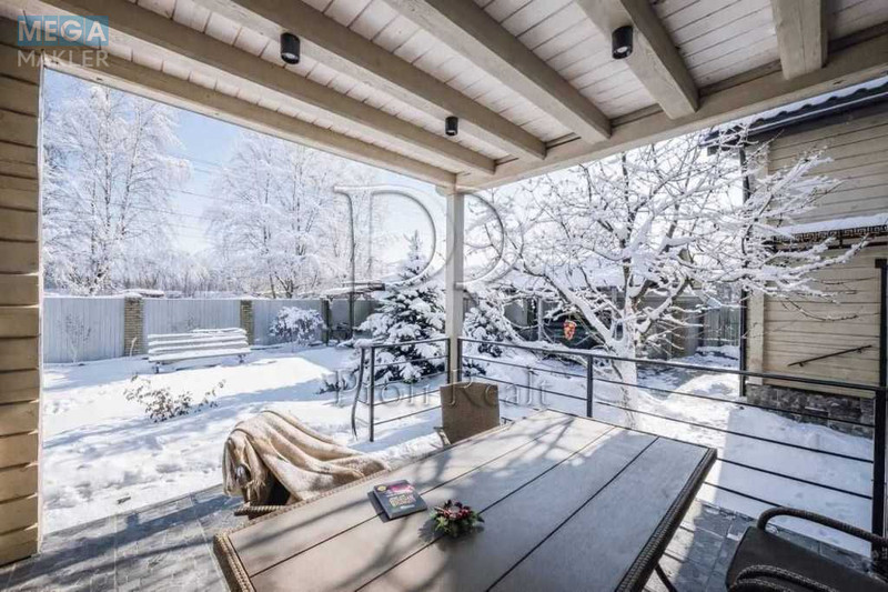 Продаж дома, 2&nbsp;поверху, 200&nbsp;кв.м, 4&nbsp;кімнати, ділянка 6&nbsp;соток, <a class="location-link" href="/kiev/" title="Недвижимость Київ">Київ</a>, <a class="location-link" href="/kiev/svyatoshinskij/" title="Недвижимость Святошинський район">Святошинський р-н</a>, Берковецька вул. (изображение 5)