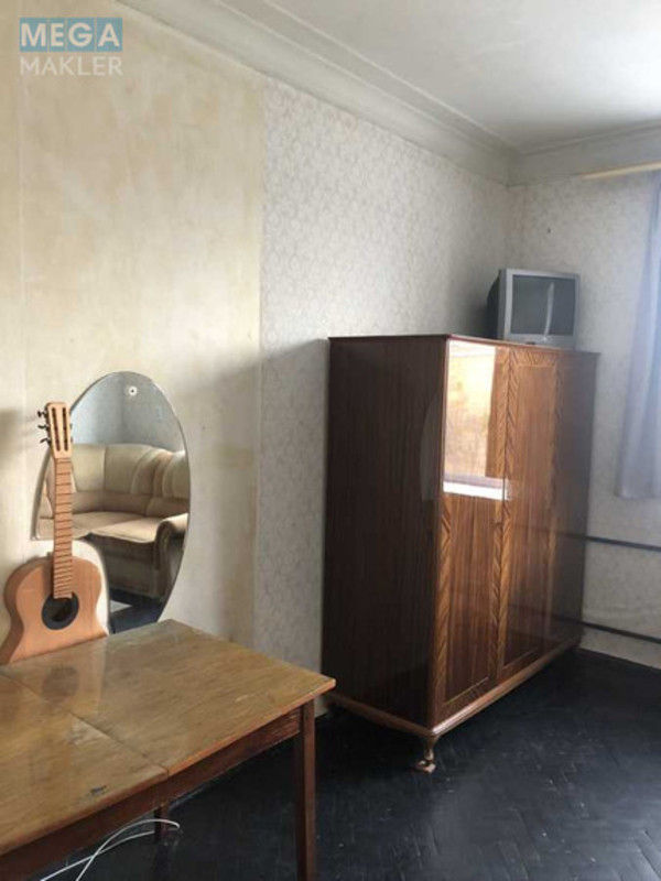 Оренда кімнати (підселення), <a class="location-link" href="/kiev/" title="Недвижимость Київ">Київ</a>, <a class="location-link" href="/kiev/dneprovskij/" title="Недвижимость Дніпровський район">Дніпровський р-н</a>, Уинстона Черчилля ул., 19 (изображение 4)