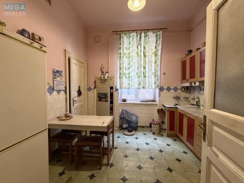 Продаж 4 кімнатної квартири (101/69/11), 3 пов. 4 пов. будинку, <a class="location-link" href="/lviv/" title="Недвижимость Львів">Львів</a>, <a class="location-link" href="/lviv/lychakovskij/" title="Недвижимость Личаківський район">Личаківський р-н</a>, Костя Левицького (изображение 14)