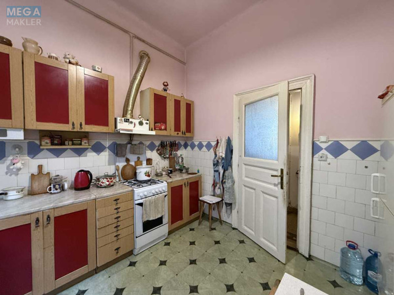 Продаж 4 кімнатної квартири (101/69/11), 3 пов. 4 пов. будинку, <a class="location-link" href="/lviv/" title="Недвижимость Львів">Львів</a>, <a class="location-link" href="/lviv/lychakovskij/" title="Недвижимость Личаківський район">Личаківський р-н</a>, Костя Левицького (изображение 16)