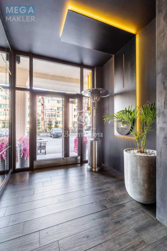 Продаж комерційної нерухомості, 178&nbsp;кв.м, <a class="location-link" href="/sofievskaya-borshagovka/" title="Недвижимость Софіївська Борщагівка">Софіївська Борщагівка</a>, Молодіжна, 2 (изображение 21)