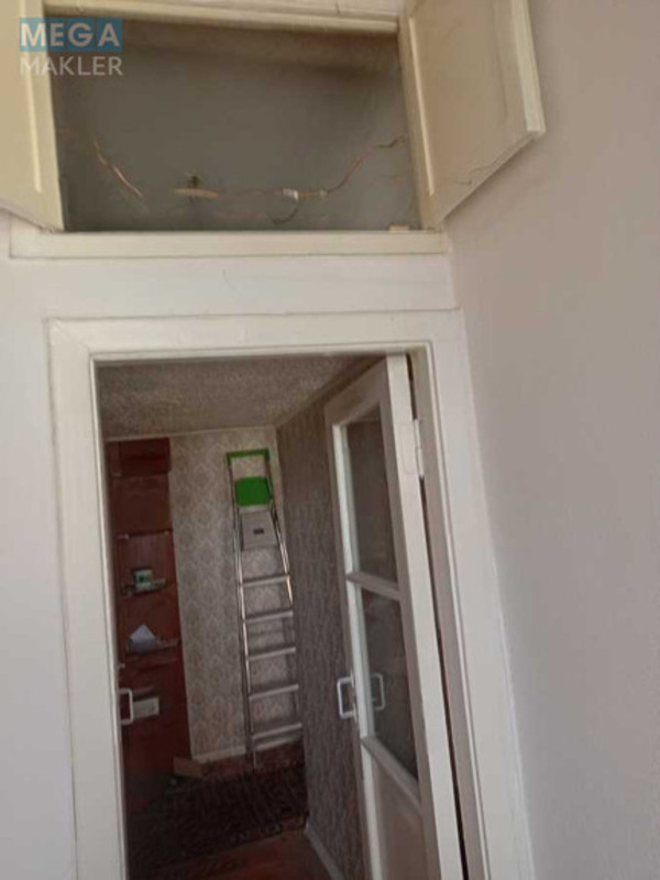 Продаж 2 кімнатної квартири (63/40/8), 5 пов. 5 пов. будинку, <a class="location-link" href="/kiev/" title="Недвижимость Київ">Київ</a>, <a class="location-link" href="/kiev/pecherskij/" title="Недвижимость Печерський район">Печерський р-н</a>, Лейпцигская ул., 2/37 (изображение 8)