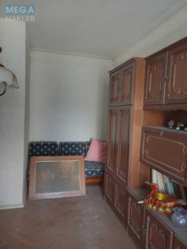 Продаж 2 кімнатної квартири (63/40/8), 5 пов. 5 пов. будинку, <a class="location-link" href="/kiev/" title="Недвижимость Київ">Київ</a>, <a class="location-link" href="/kiev/pecherskij/" title="Недвижимость Печерський район">Печерський р-н</a>, Лейпцигская ул., 2/37 (изображение 10)