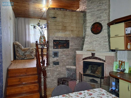 Продаж дома, 2&nbsp;поверху, 175&nbsp;кв.м, 5&nbsp;кімнат, ділянка 10&nbsp;соток, <a class="location-link" href="/glevaha/" title="Недвижимость Глеваха">Глеваха</a>, Нова Глеваха (изображение 3)