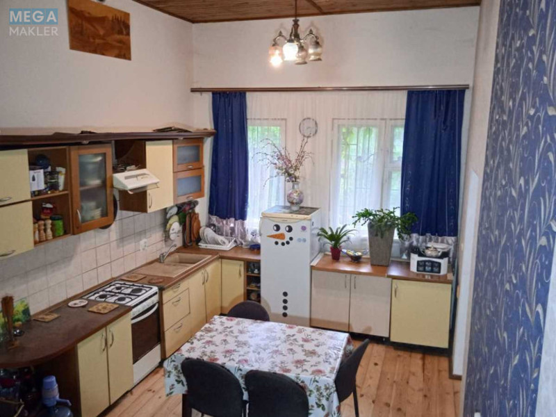 Продаж дома, 2&nbsp;поверху, 175&nbsp;кв.м, 5&nbsp;кімнат, ділянка 10&nbsp;соток, <a class="location-link" href="/glevaha/" title="Недвижимость Глеваха">Глеваха</a>, Нова Глеваха (изображение 4)