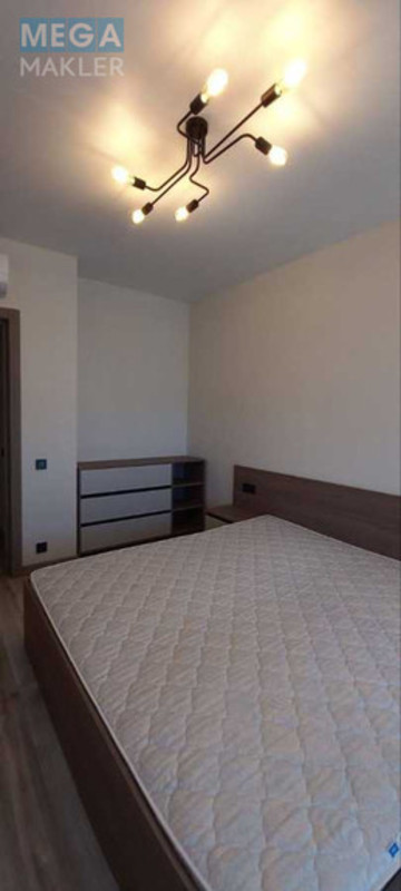 Оренда 2 кімнатної квартири, <a class="location-link" href="/kiev/" title="Недвижимость Київ">Київ</a>, <a class="location-link" href="/kiev/svyatoshinskij/" title="Недвижимость Святошинський район">Святошинський р-н</a>, Берестейський просп., 67 (изображение 16)