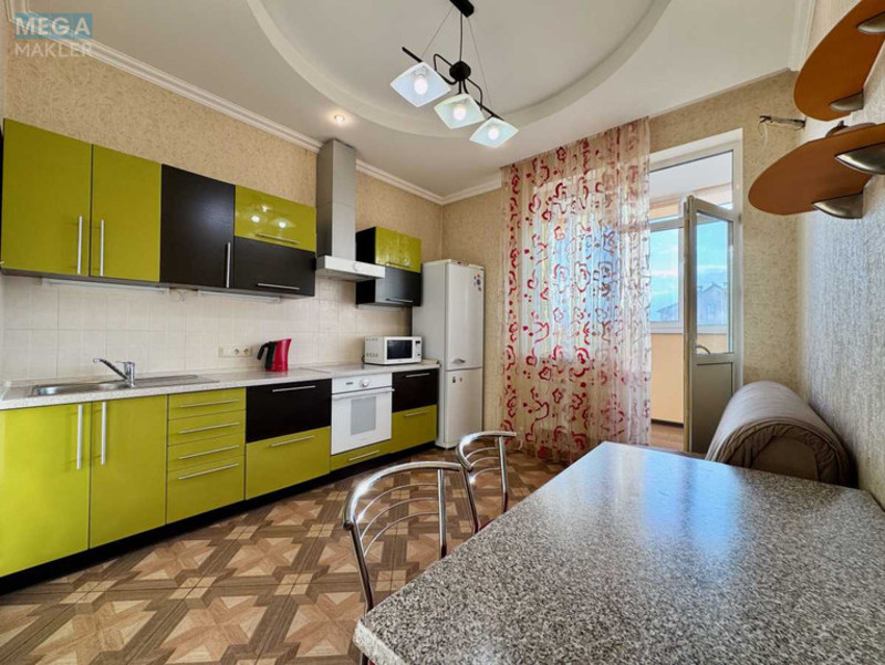 Продаж 1 кімнатної квартири (51/22/12), 5 пов. 22 пов. будинку, <a class="location-link" href="/kiev/" title="Недвижимость Київ">Київ</a>, <a class="location-link" href="/kiev/goloseevskij/" title="Недвижимость Голосіївський район">Голосіївський р-н</a>, Науки просп., 30 (изображение 3)