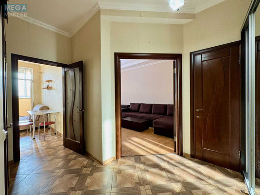 Продаж 1 кімнатної квартири (51/22/12), 5 пов. 22 пов. будинку, <a class="location-link" href="/kiev/" title="Недвижимость Київ">Київ</a>, <a class="location-link" href="/kiev/goloseevskij/" title="Недвижимость Голосіївський район">Голосіївський р-н</a>, Науки просп., 30 (изображение 8)