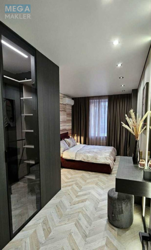 Продаж 2 кімнатної квартири (67/?/18), 7 пов. 10 пов. будинку, <a class="location-link" href="/sofievskaya-borshagovka/" title="Недвижимость Софіївська Борщагівка">Софіївська Борщагівка</a>, Радісна, 2 (изображение 12)