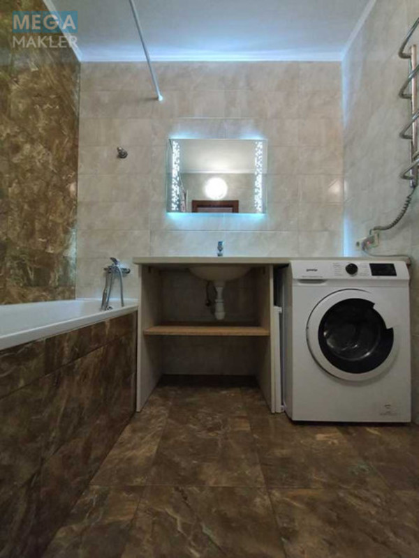 Новобудова, 25 поверхів, <a class="location-link" href="/kiev/" title="Недвижимость Київ">Київ</a>, <a class="location-link" href="/kiev/podolskij/" title="Недвижимость Подільський район">Подільський р-н</a>, Сергея Данченко ул., 3 (изображение 8)