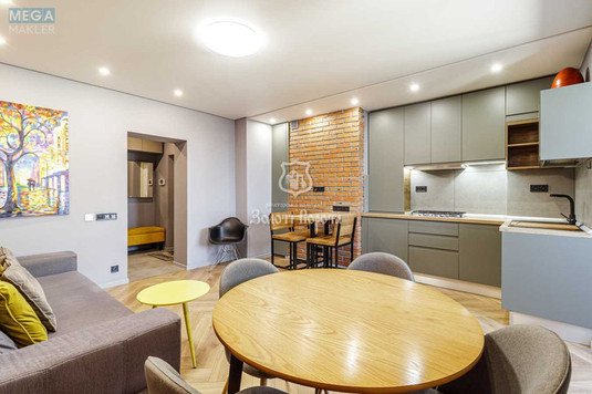 Продаж 2 кімнатної квартири (74,2/36/14), 6 пов. 8 пов. будинку, <a class="location-link" href="/kiev/" title="Недвижимость Київ">Київ</a>, <a class="location-link" href="/kiev/goloseevskij/" title="Недвижимость Голосіївський район">Голосіївський р-н</a>, Академіка Лебедєва вул., 1 (изображение 4)